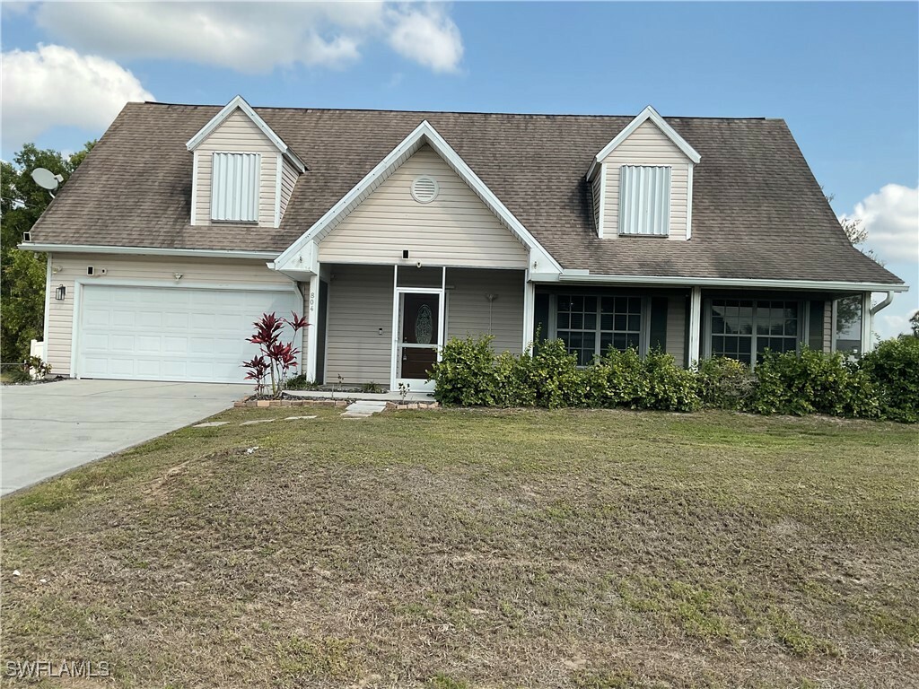 Property Photo:  804 Yvonne Avenue N  FL 33971 