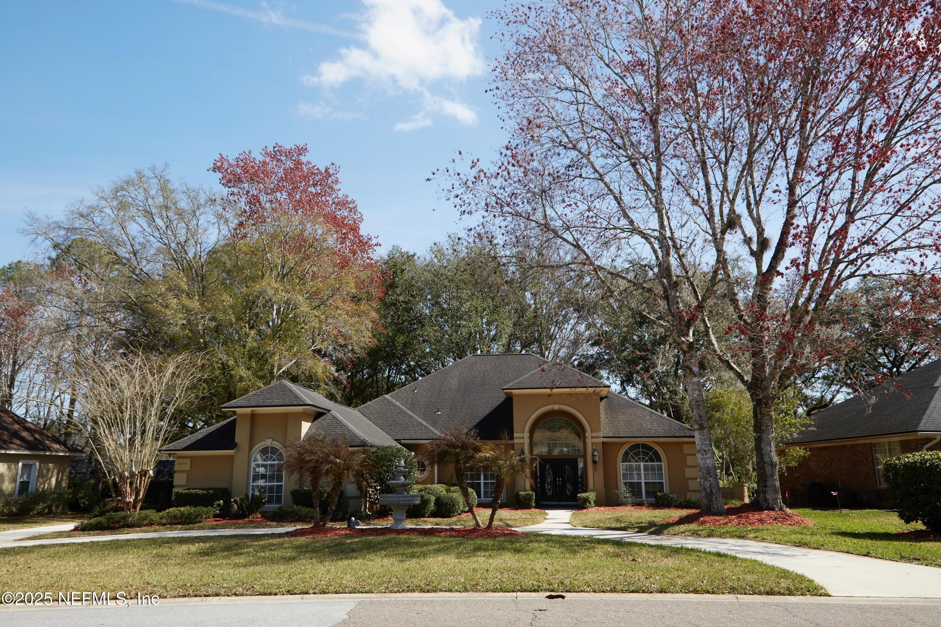 Property Photo: 2674 Country Club Boulevard FL 32073