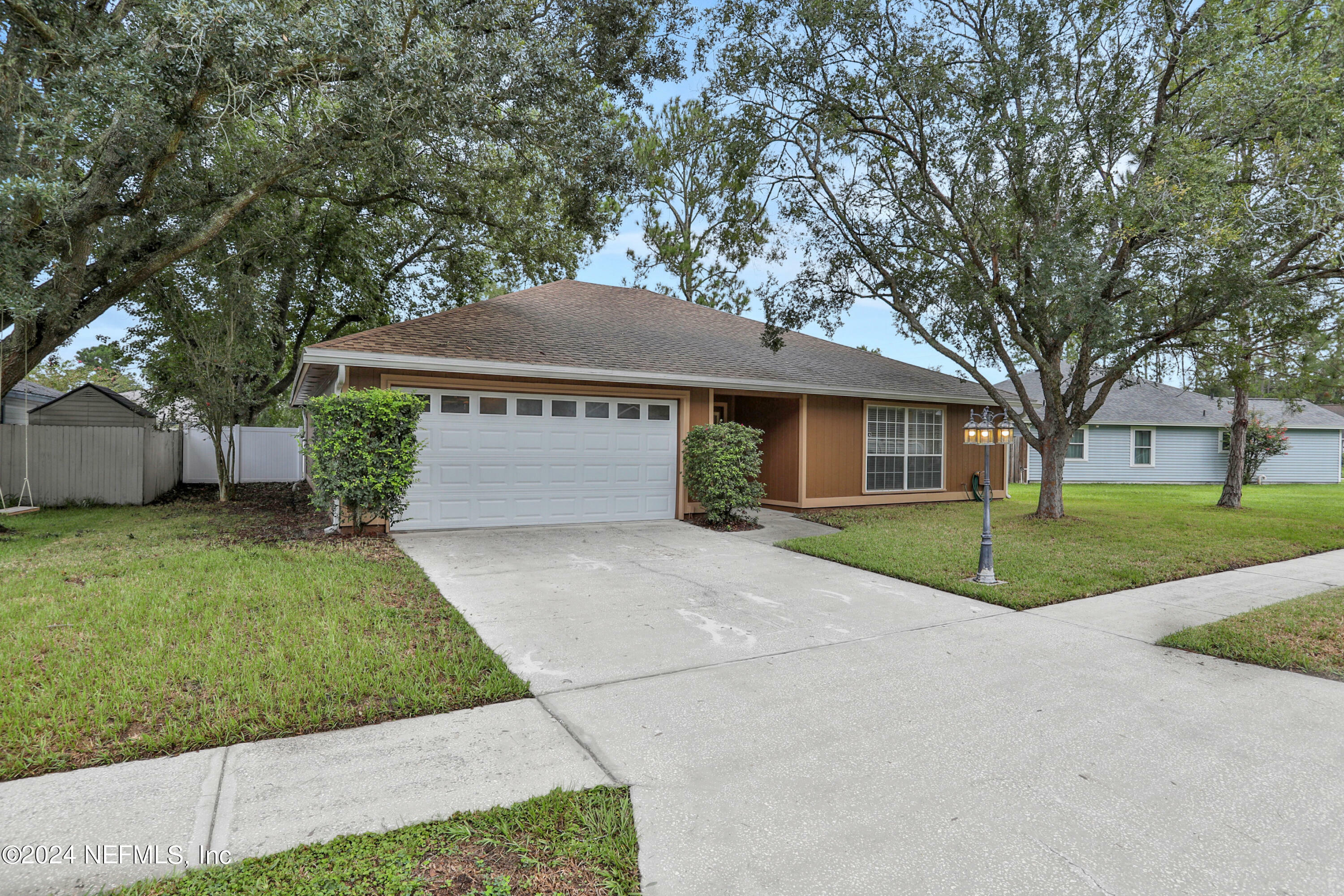 Property Photo:  3691 Cameron Crossing Drive  FL 32223 