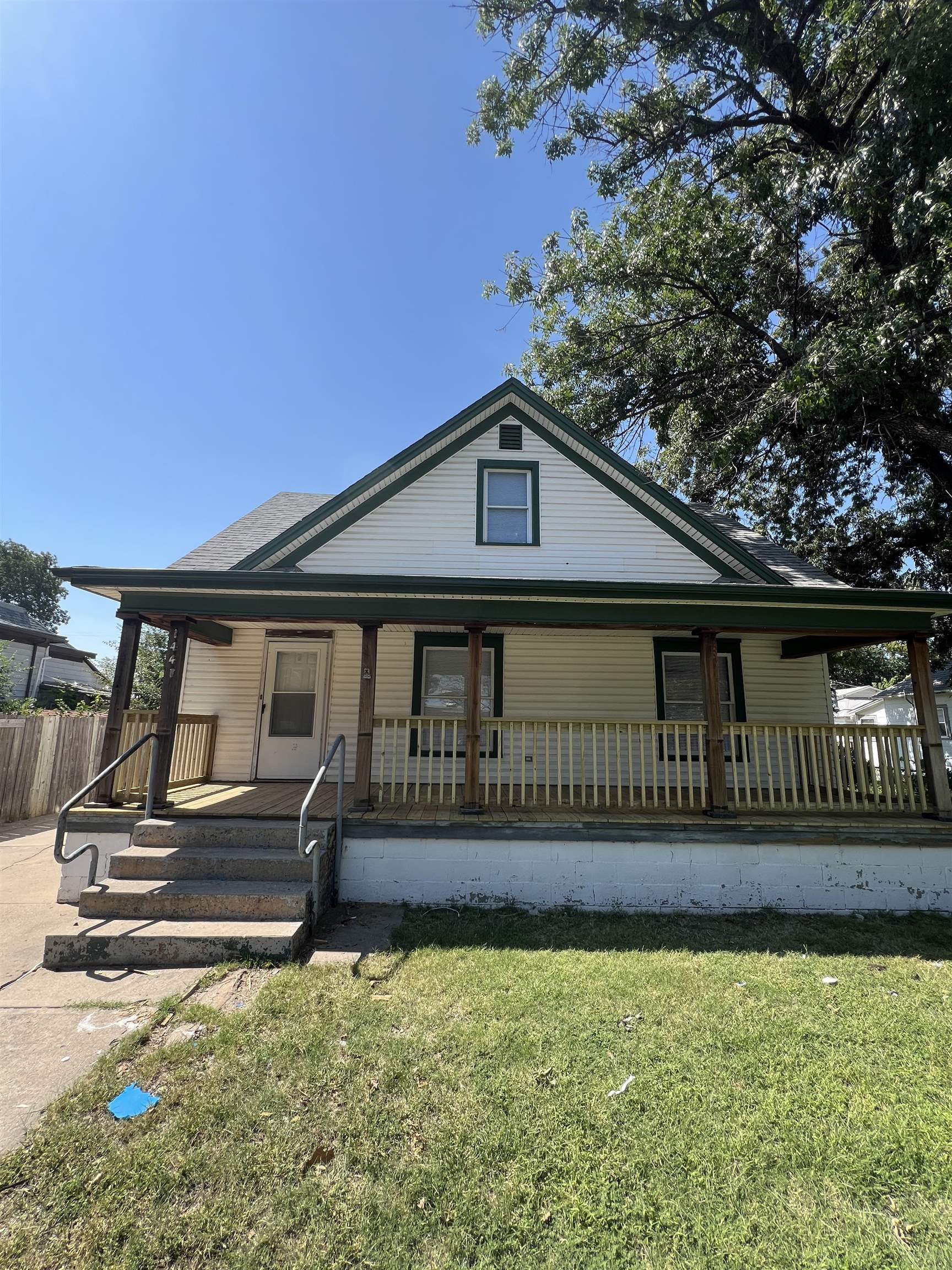 Property Photo:  1441 S Market St  KS 67211 