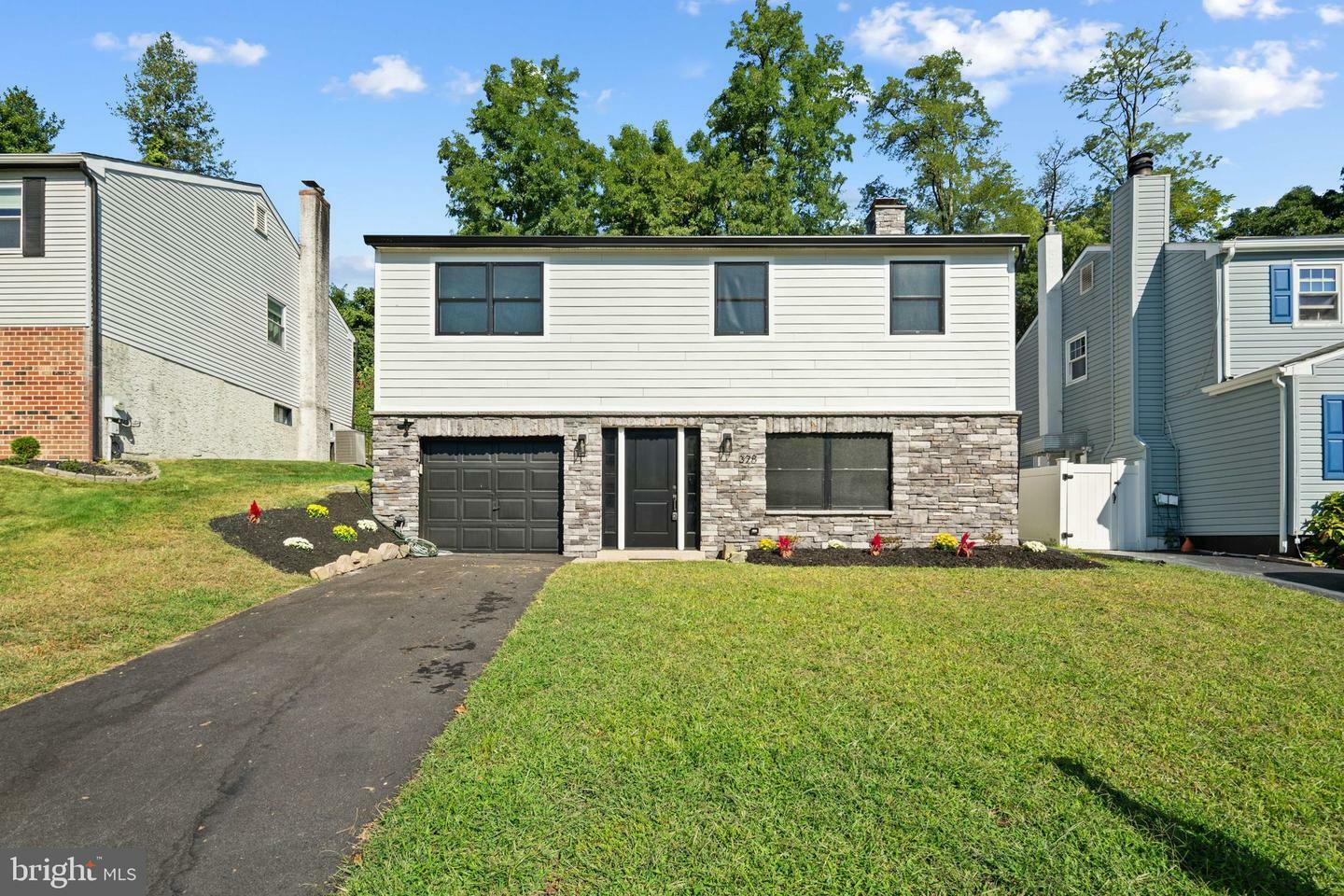 Property Photo:  328 Francis Drive  PA 19083 