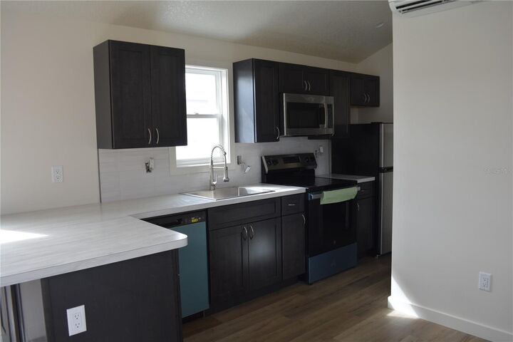 Property Photo:  575 2nd Street  FL 32765 