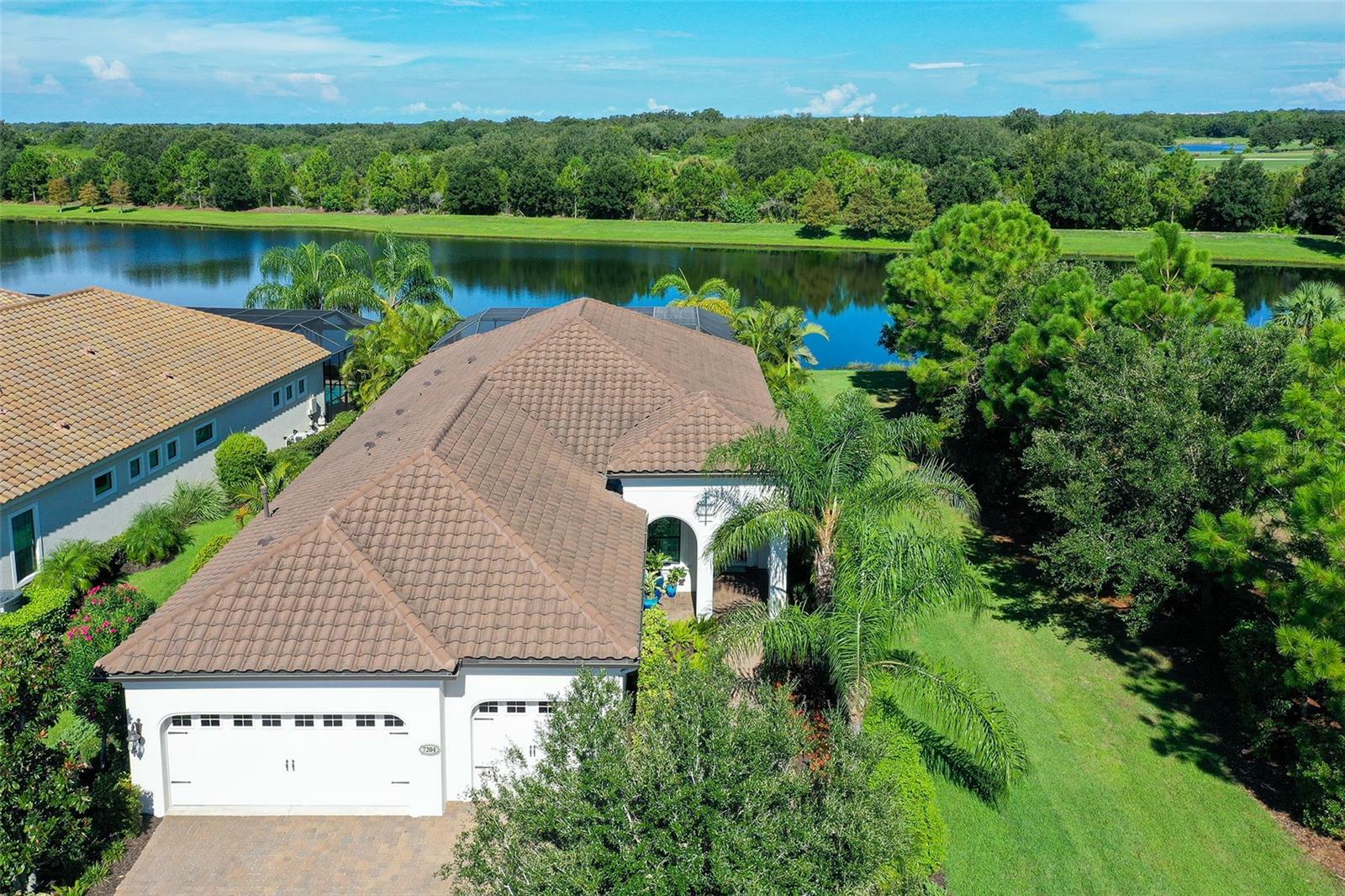 Property Photo:  7204 Whittlebury Trail  FL 34202 