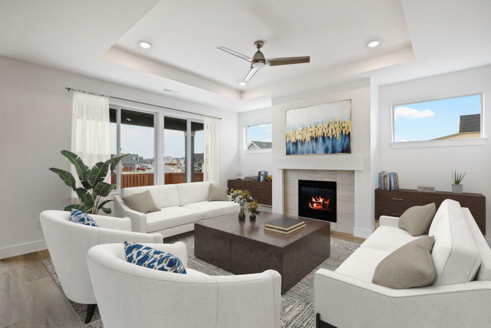 Property Photo: 1371 NE Whistle Way OR 97754