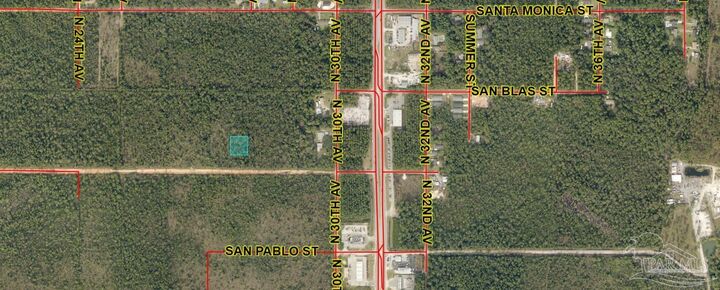 Property Photo: 0000 28th Ave FL 32583