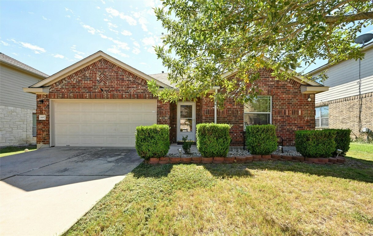 Property Photo:  197 Buckingham Drive  TX 78640 