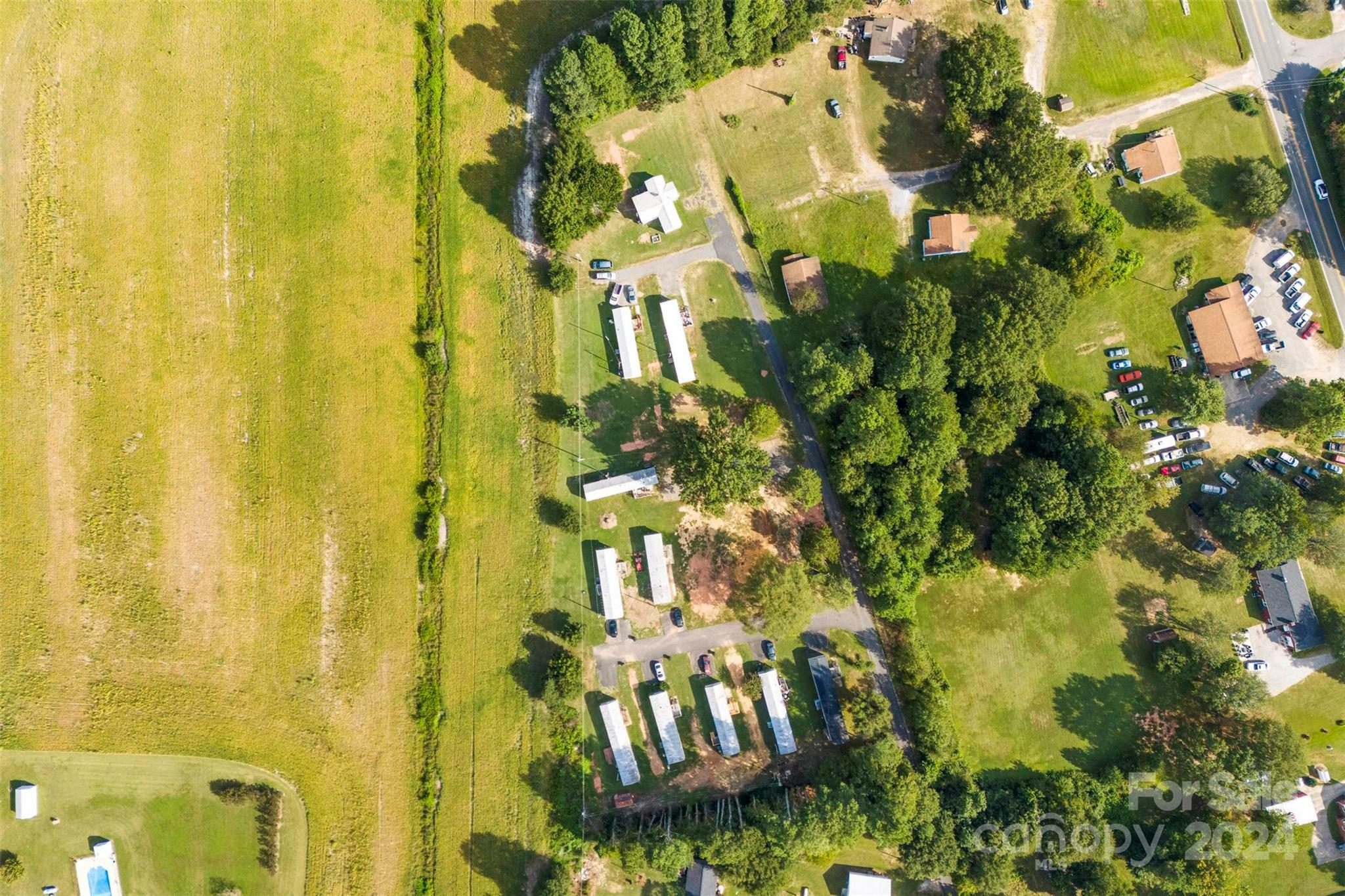 Property Photo:  502 Cycle Lane  NC 28034 