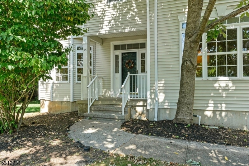 Property Photo:  35 Hansom Rd  NJ 07920 