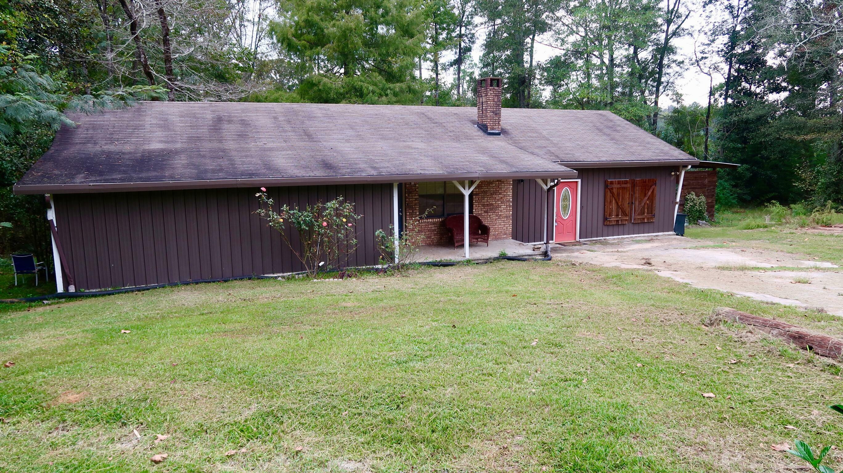 Property Photo:  514 Paulding Rd.  MS 39437 