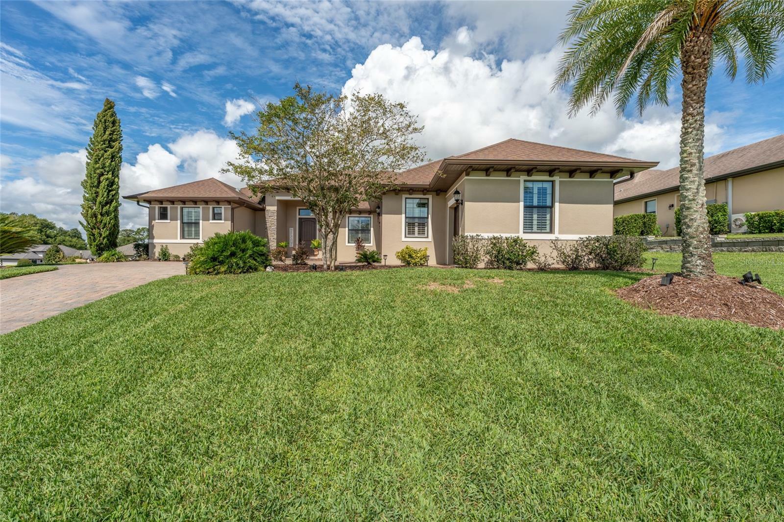 Property Photo:  39505 Hillrise Lane  FL 32159 