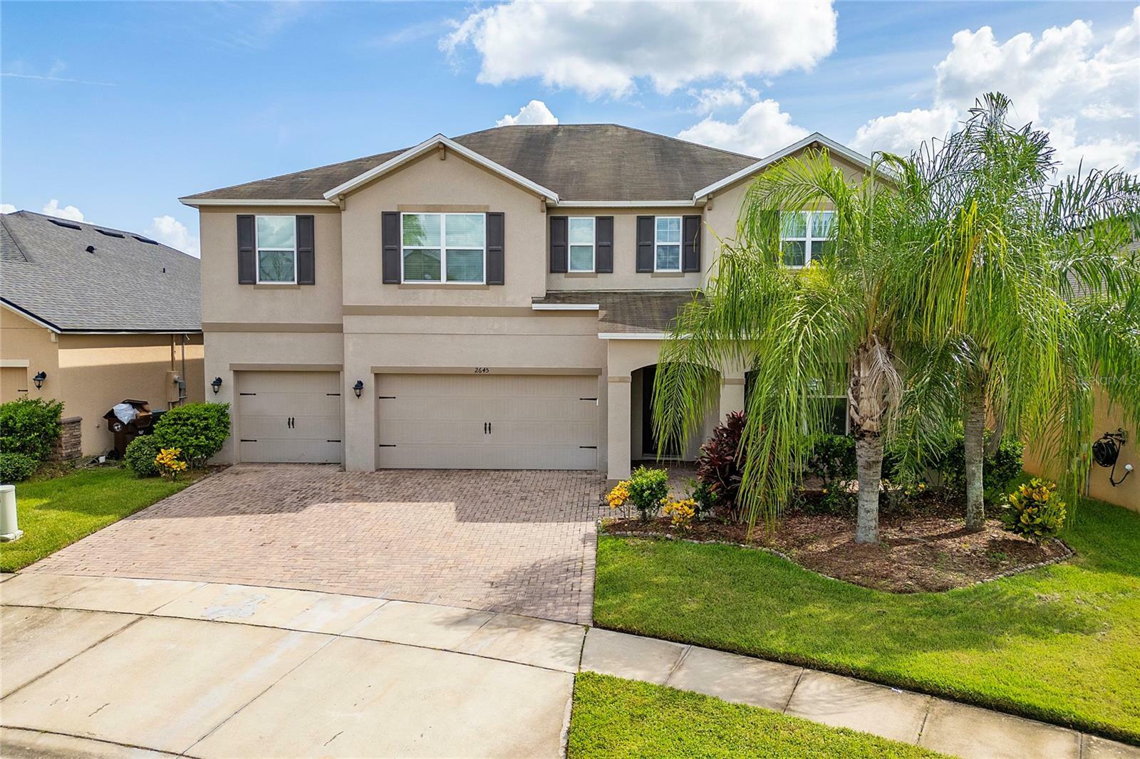 Property Photo: 2645 San Simeon Way FL 34741