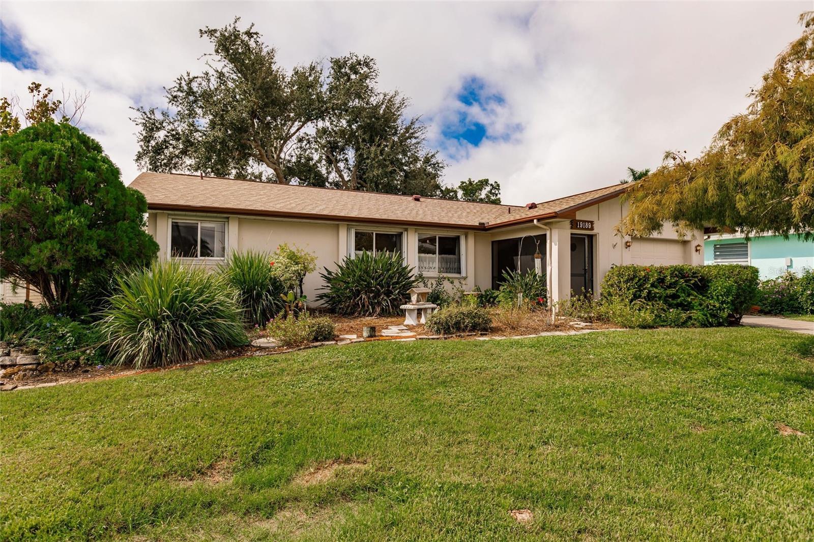 Property Photo: 19189 Waterbury Court FL 33948