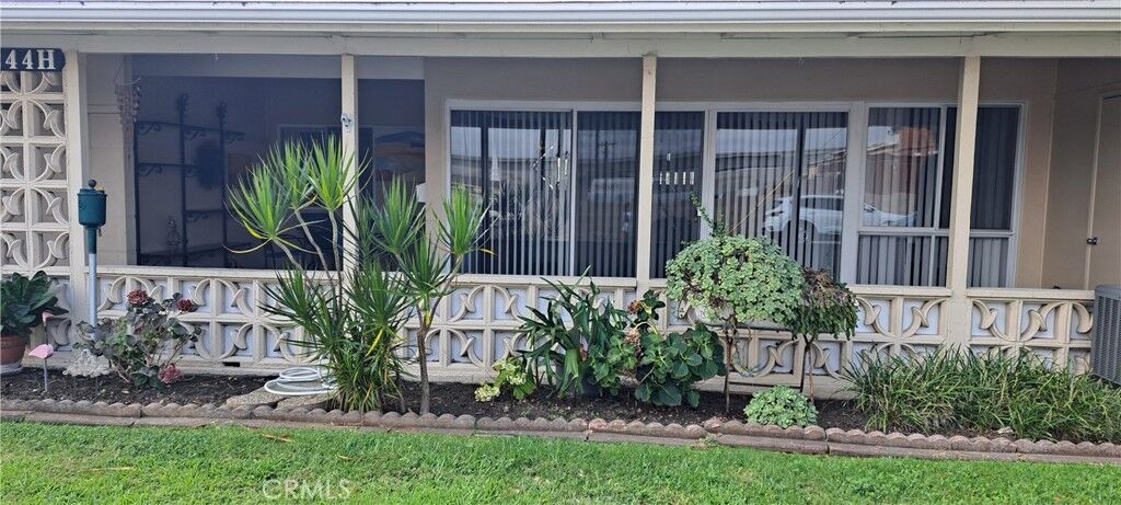 Property Photo: 1520 Northwood Rd M10. 244H CA 90740