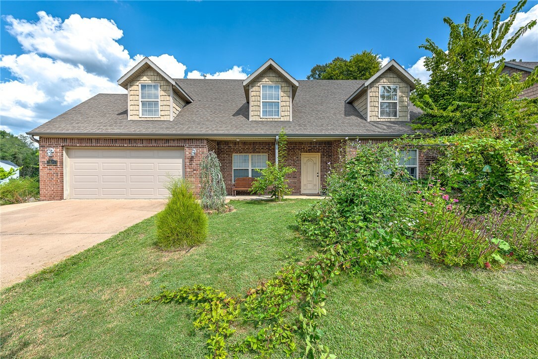 Property Photo:  1806 Creekmore Drive  AR 72703 