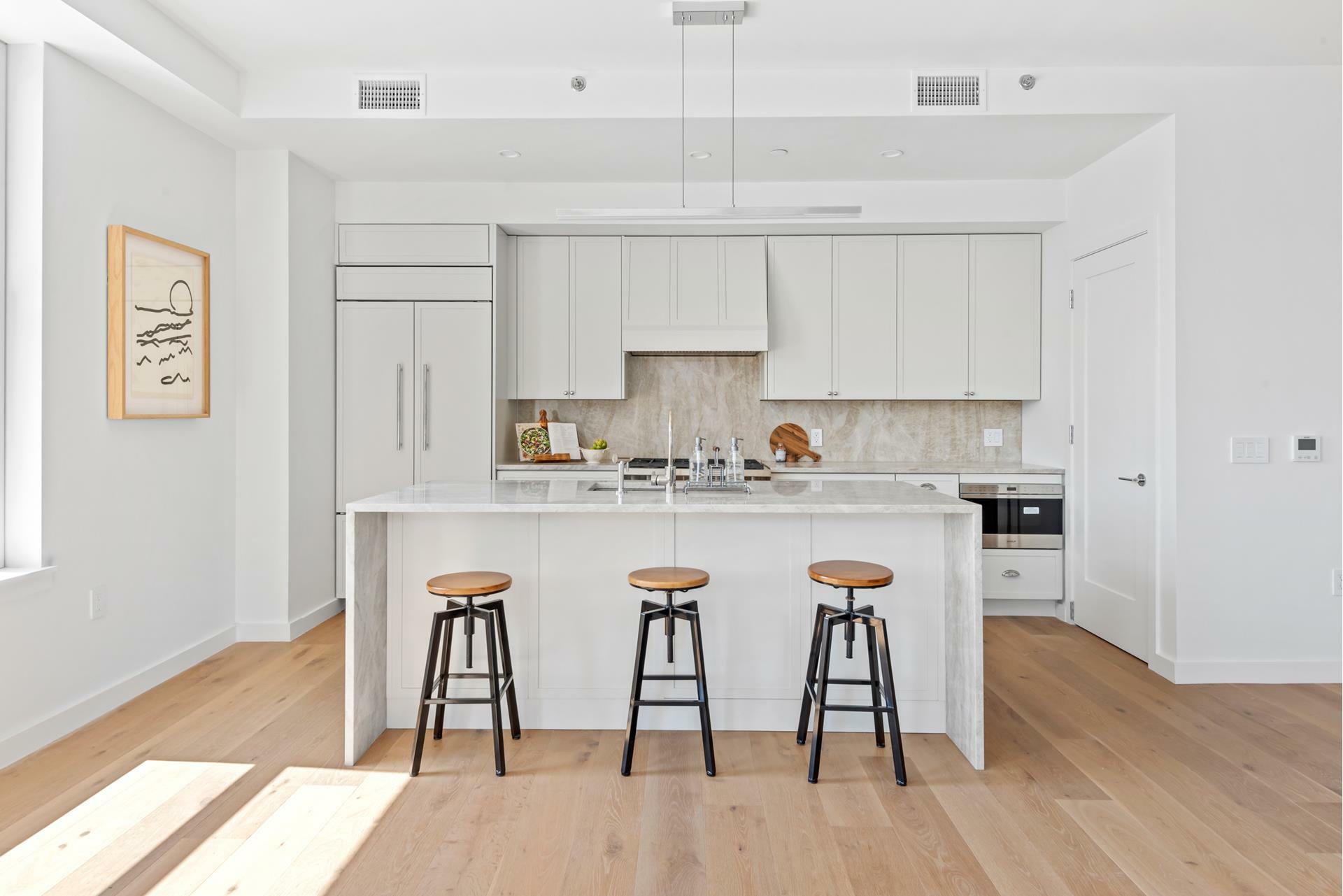 Property Photo: 171 Calyer Street 4B NY 11222