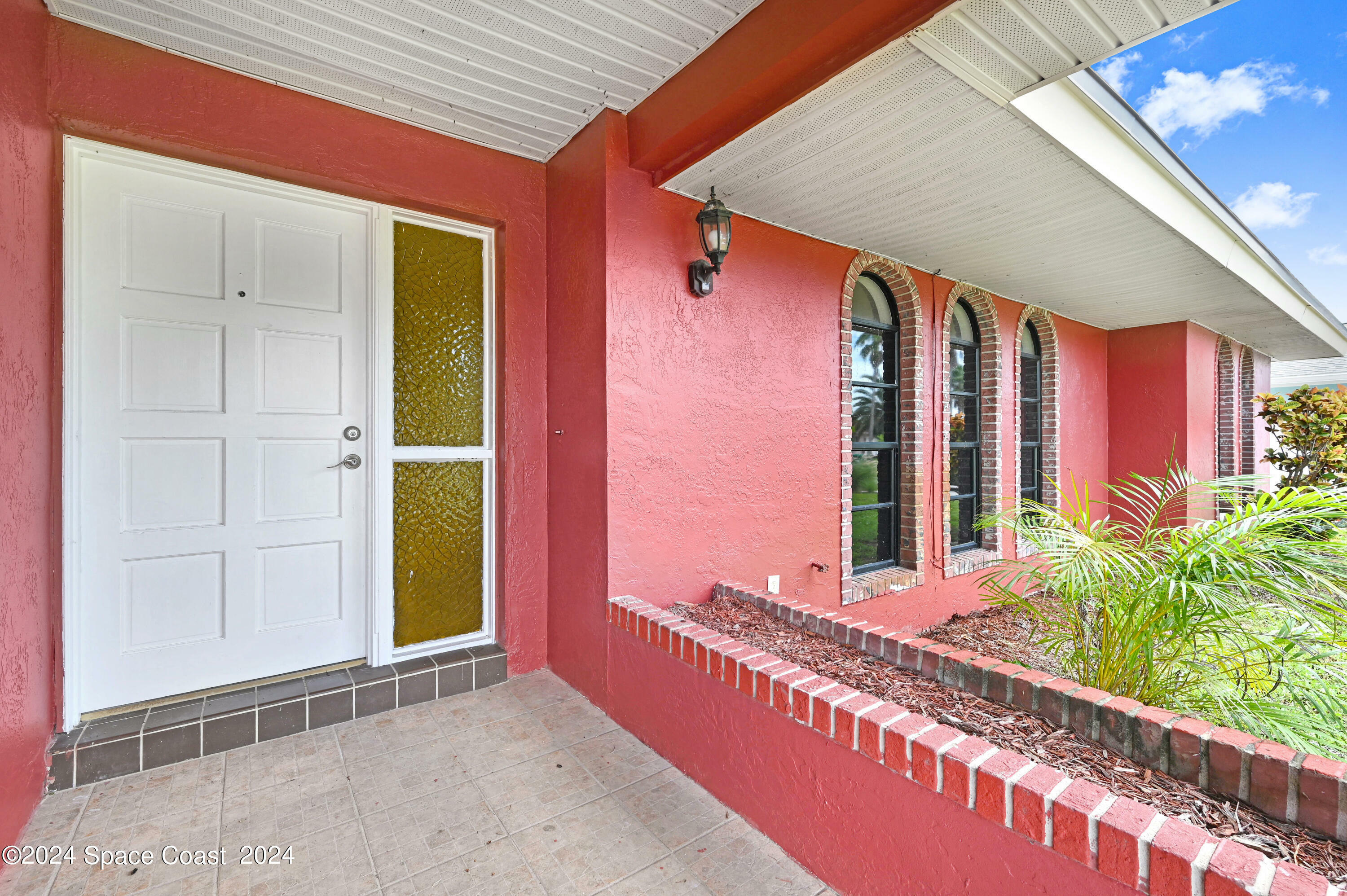 Property Photo:  765 Palm Drive  FL 32937 