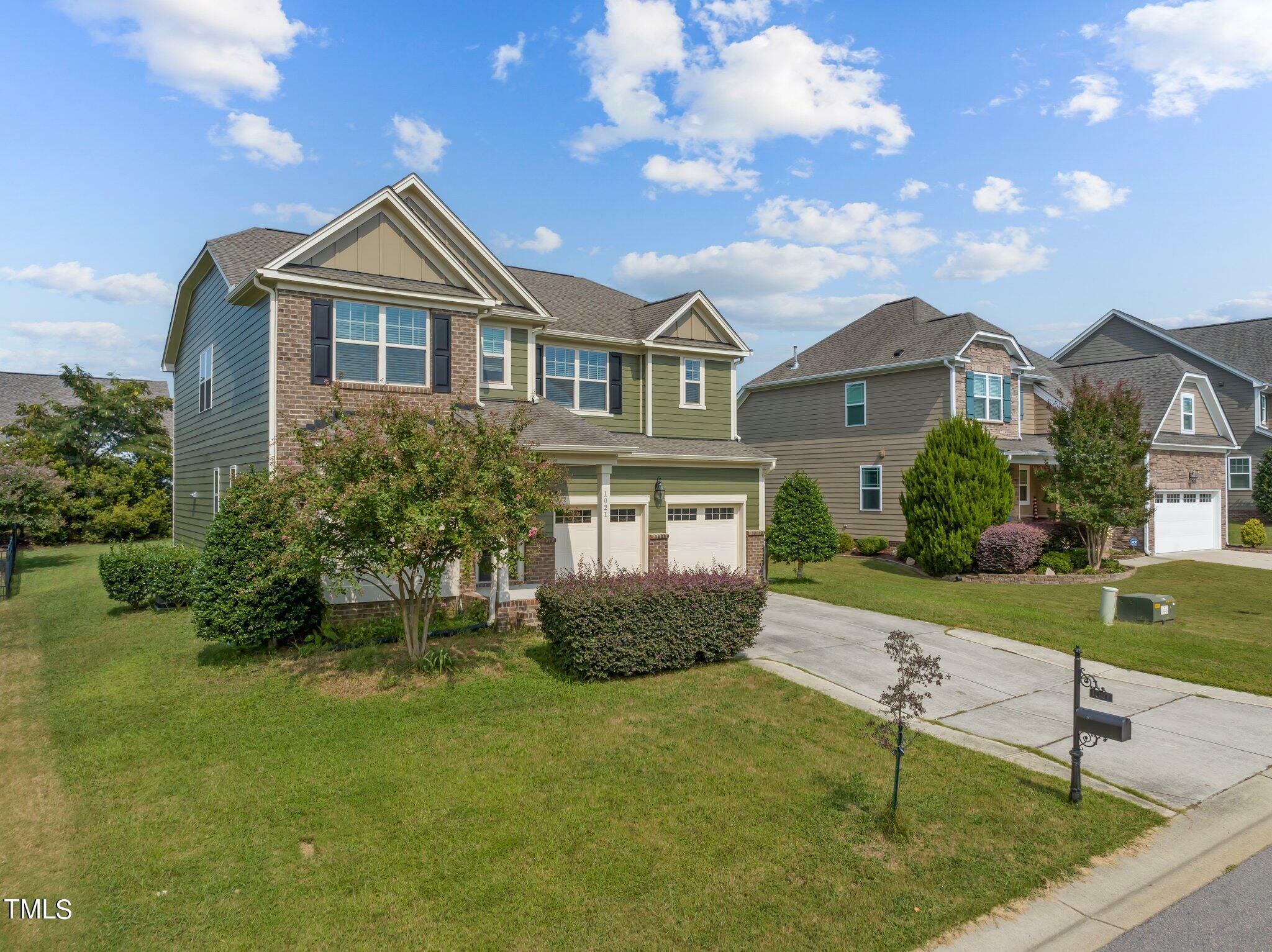 Property Photo:  1021 Traditions Meadow Dr Drive  NC 27587 