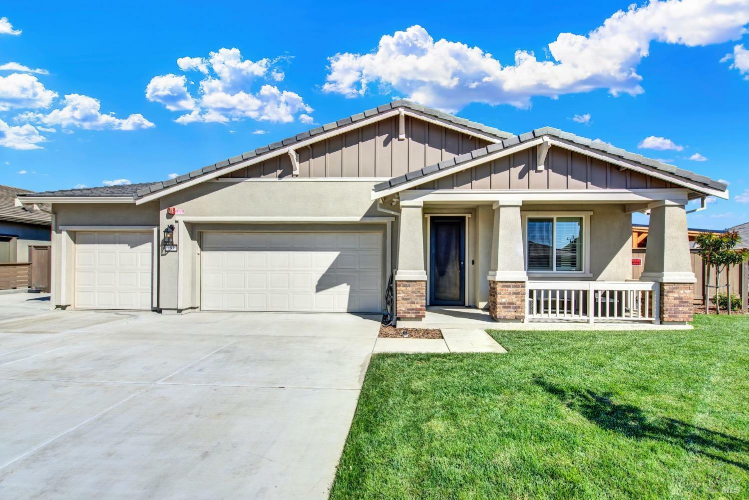 493 Baler Circle  Vacaville CA 95687 photo