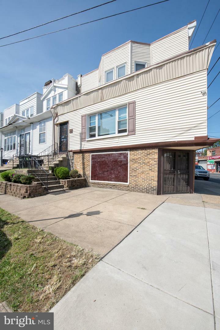 Property Photo:  5248 N Warnock Street  PA 19141 