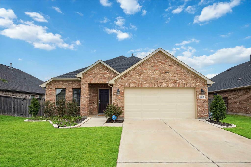 Property Photo: 1830 Pickford Knolls Lane TX 77423