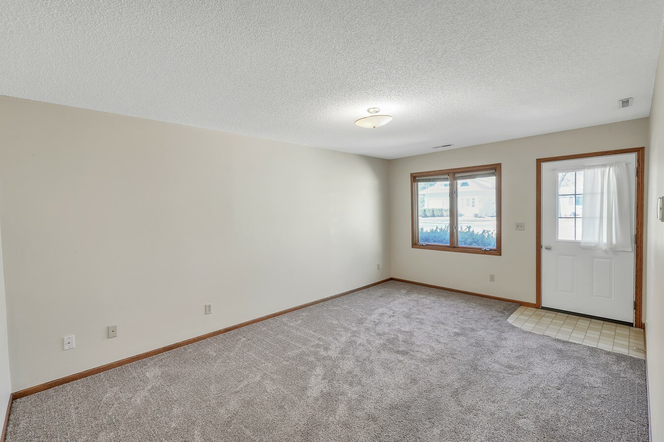 Property Photo:  1340 And 1342 Main Street  IA 50219 