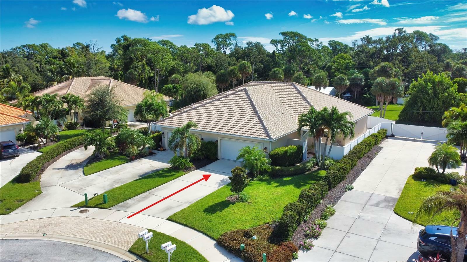 Property Photo:  10784 Salvador Dali Circle  FL 34223 