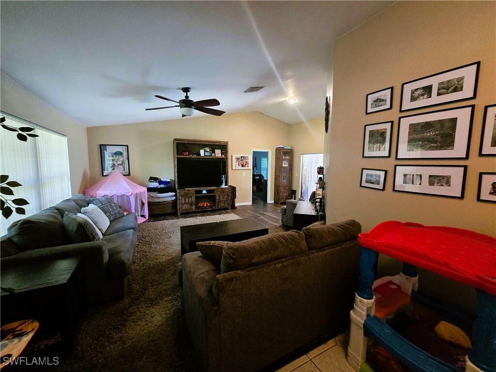 Property Photo:  9414 Pineapple Road  FL 33967 