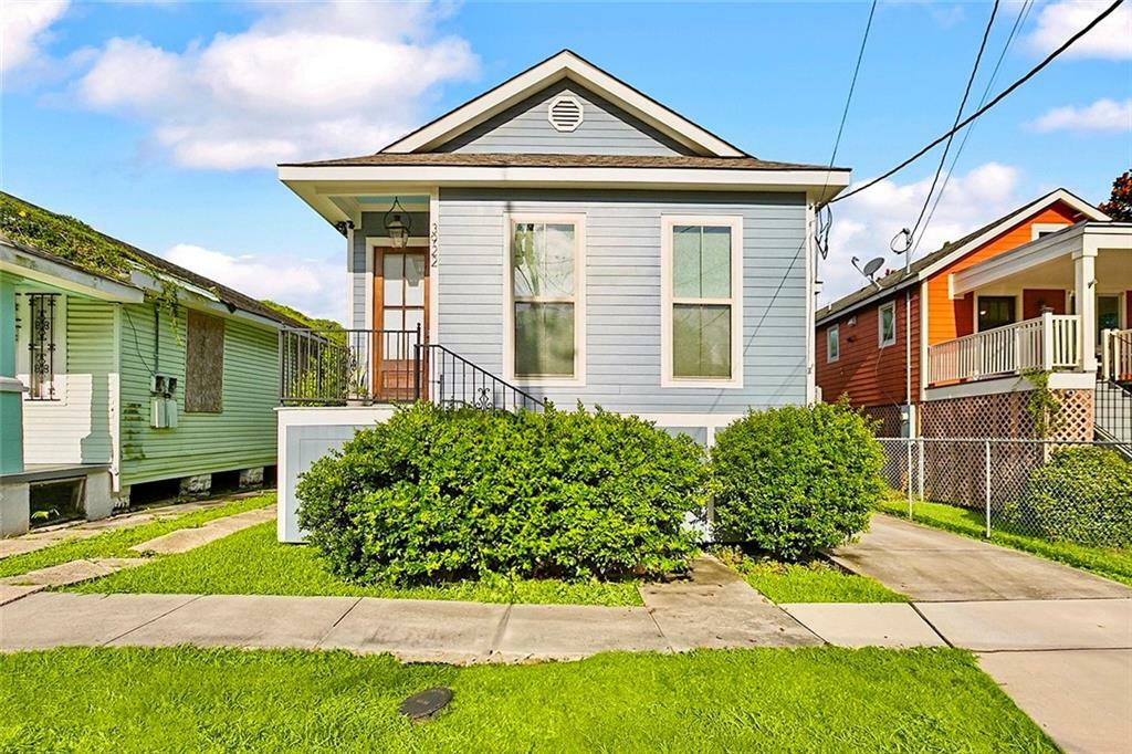 Property Photo:  3922 Delachaise Street  LA 70125 