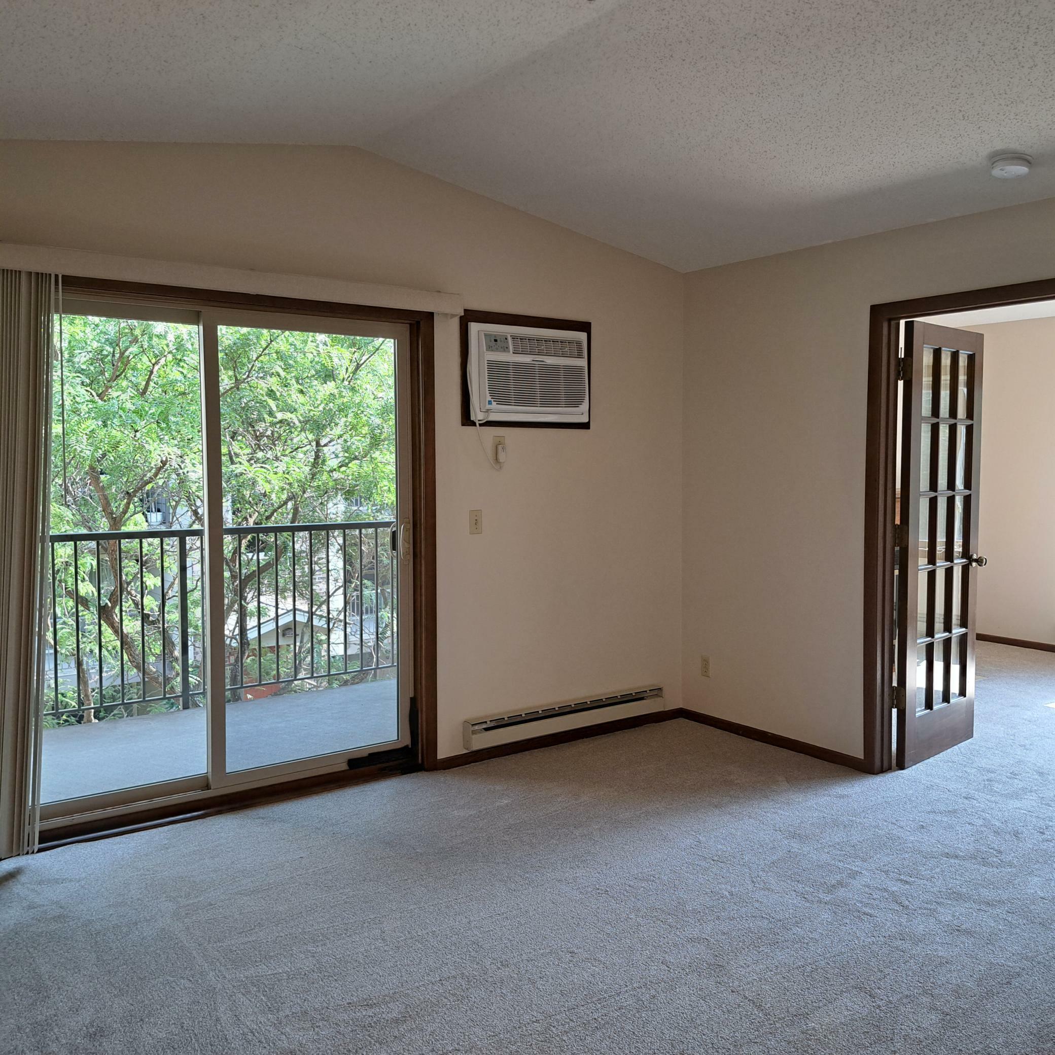 Property Photo:  2120 Ridge Drive 32  MN 55416 