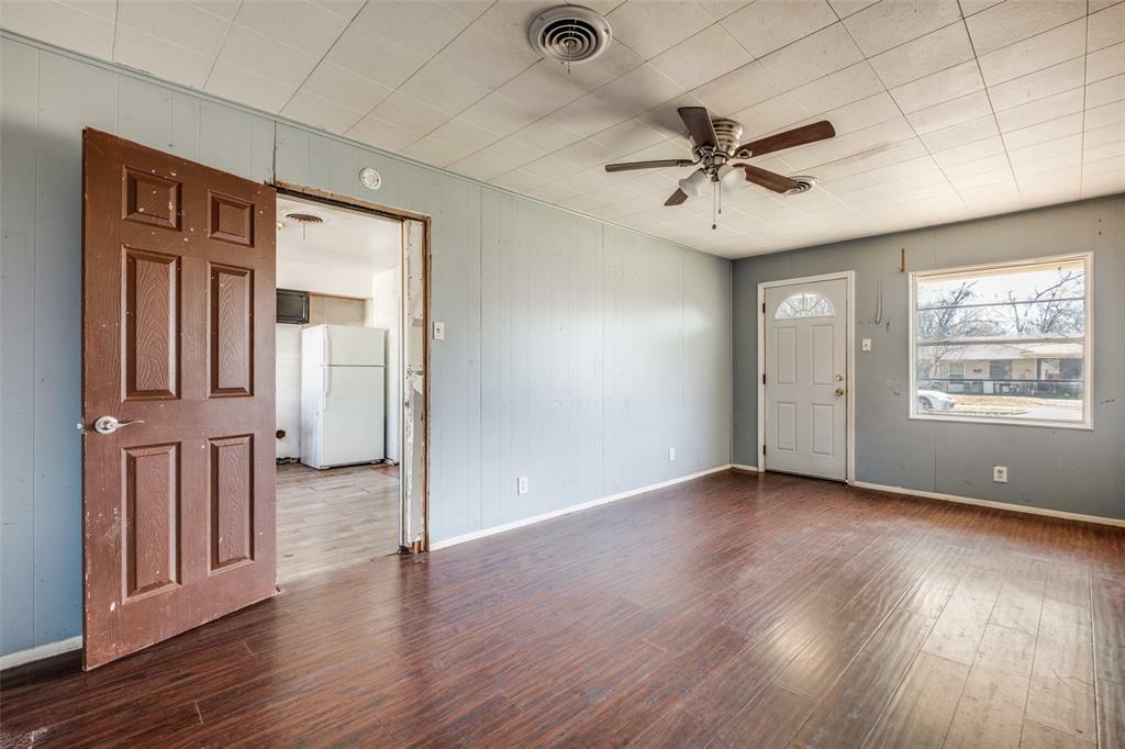 Property Photo:  2655 Larry Drive  TX 75228 