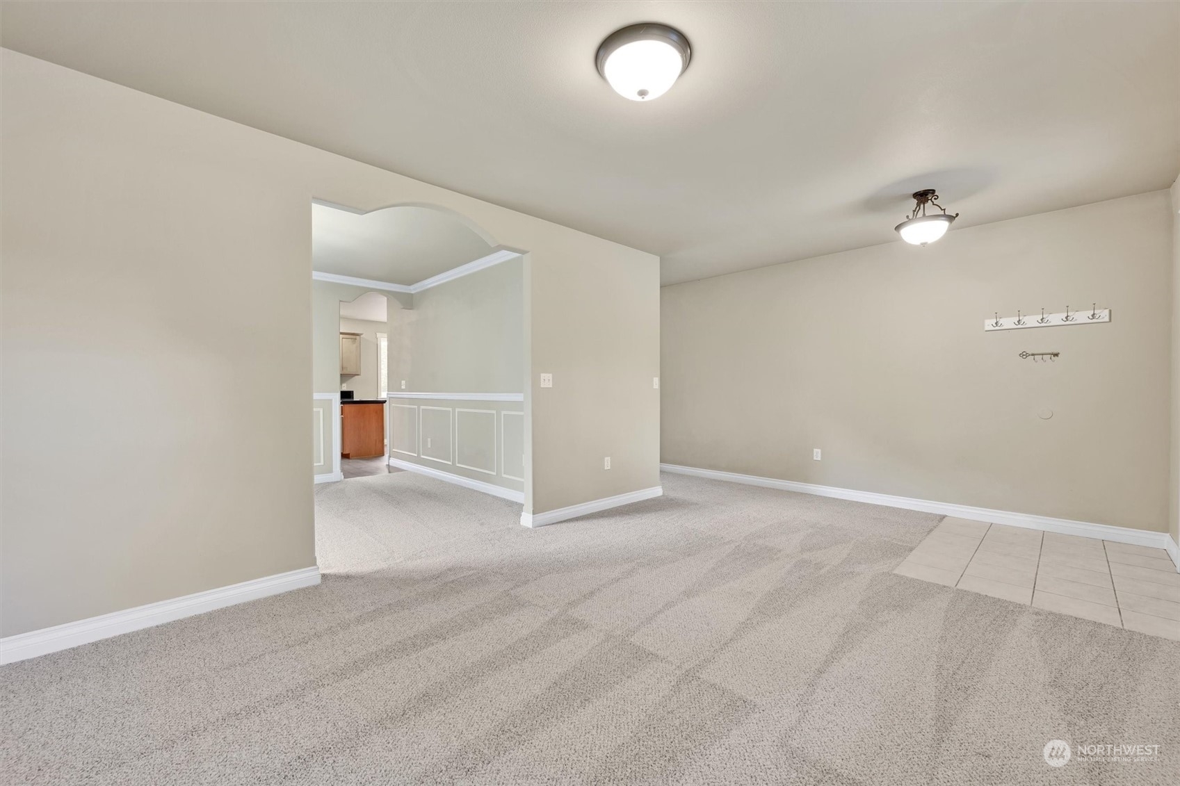 Property Photo:  2804 10th Court SE  WA 98501 