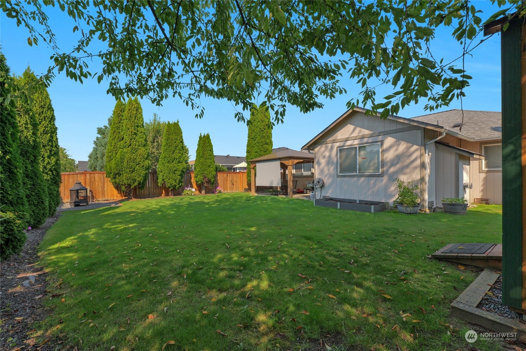 Property Photo:  13820  53rd Avenue NE  WA 98271 