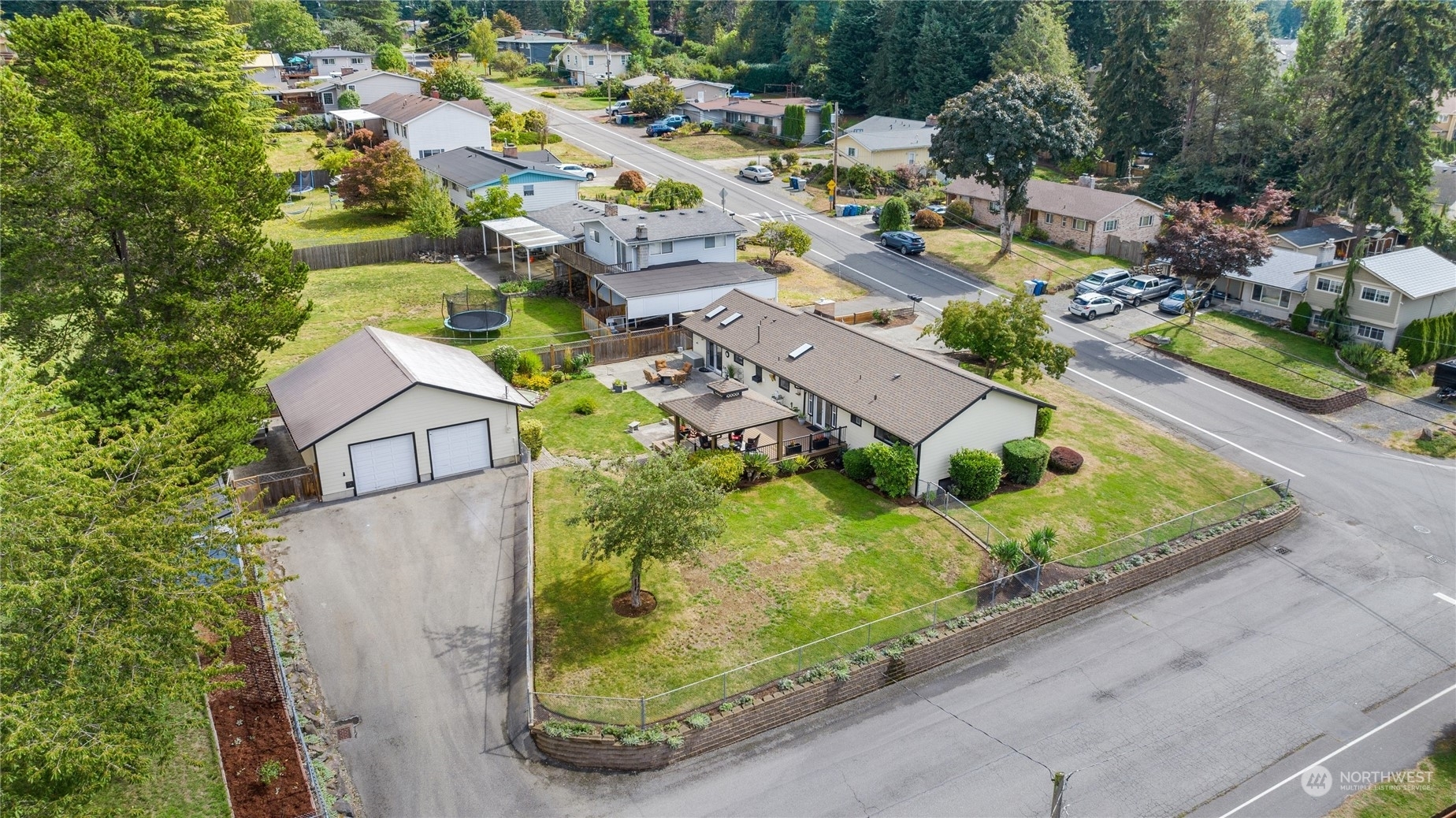 Property Photo:  11208 SE 182nd Street  WA 98055 