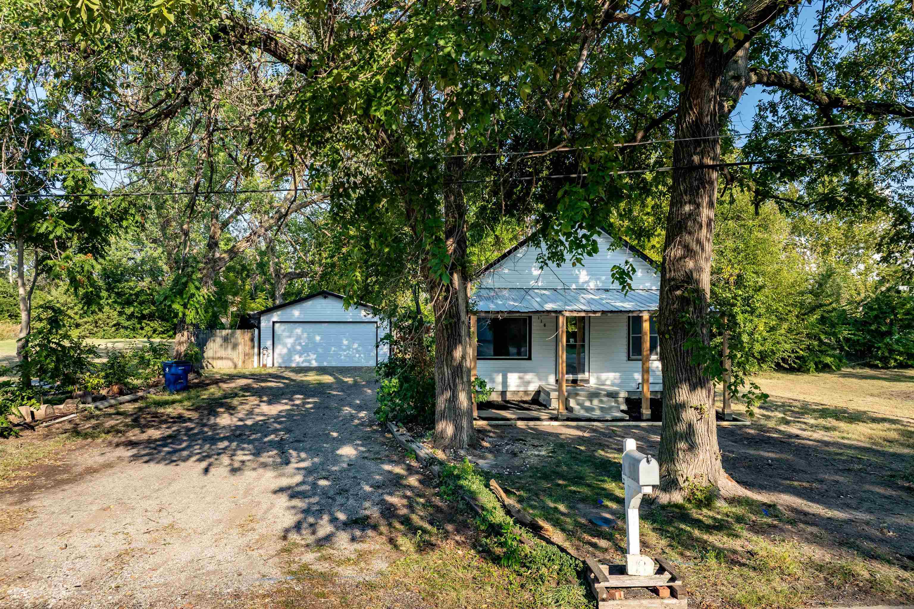 Property Photo:  118 N Cedar Ave  KS 67147-2432 