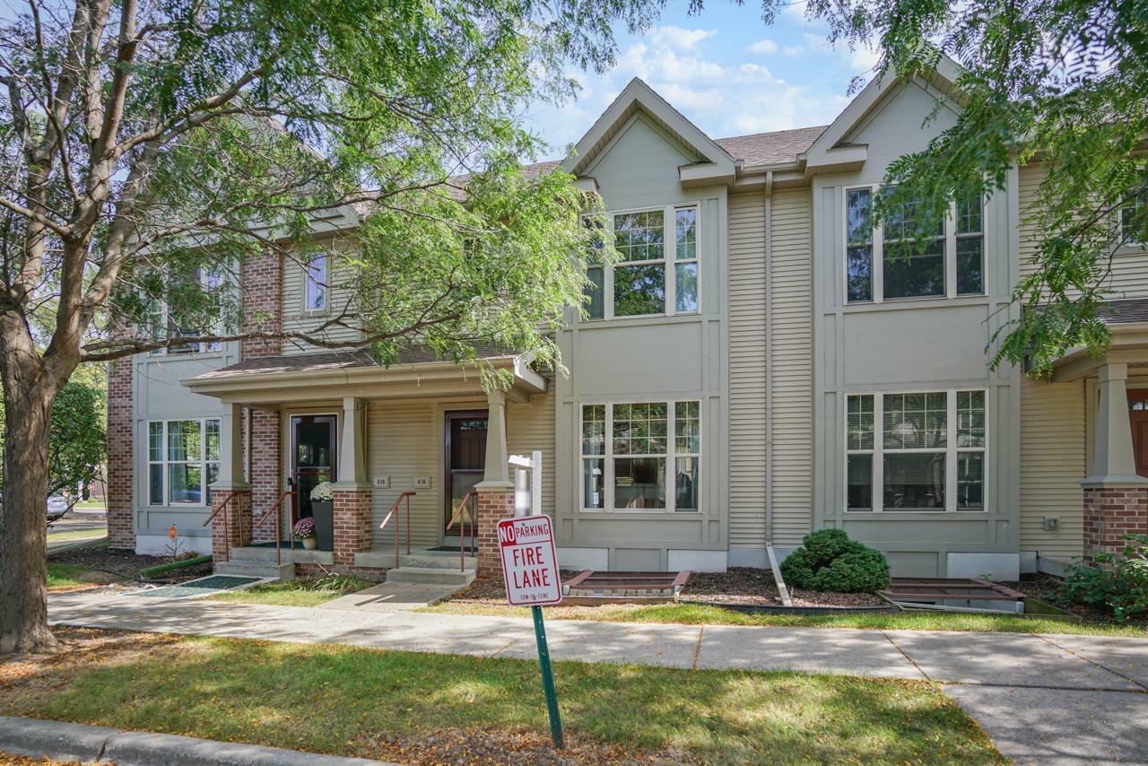 Property Photo:  416 Park Street  WI 53590 