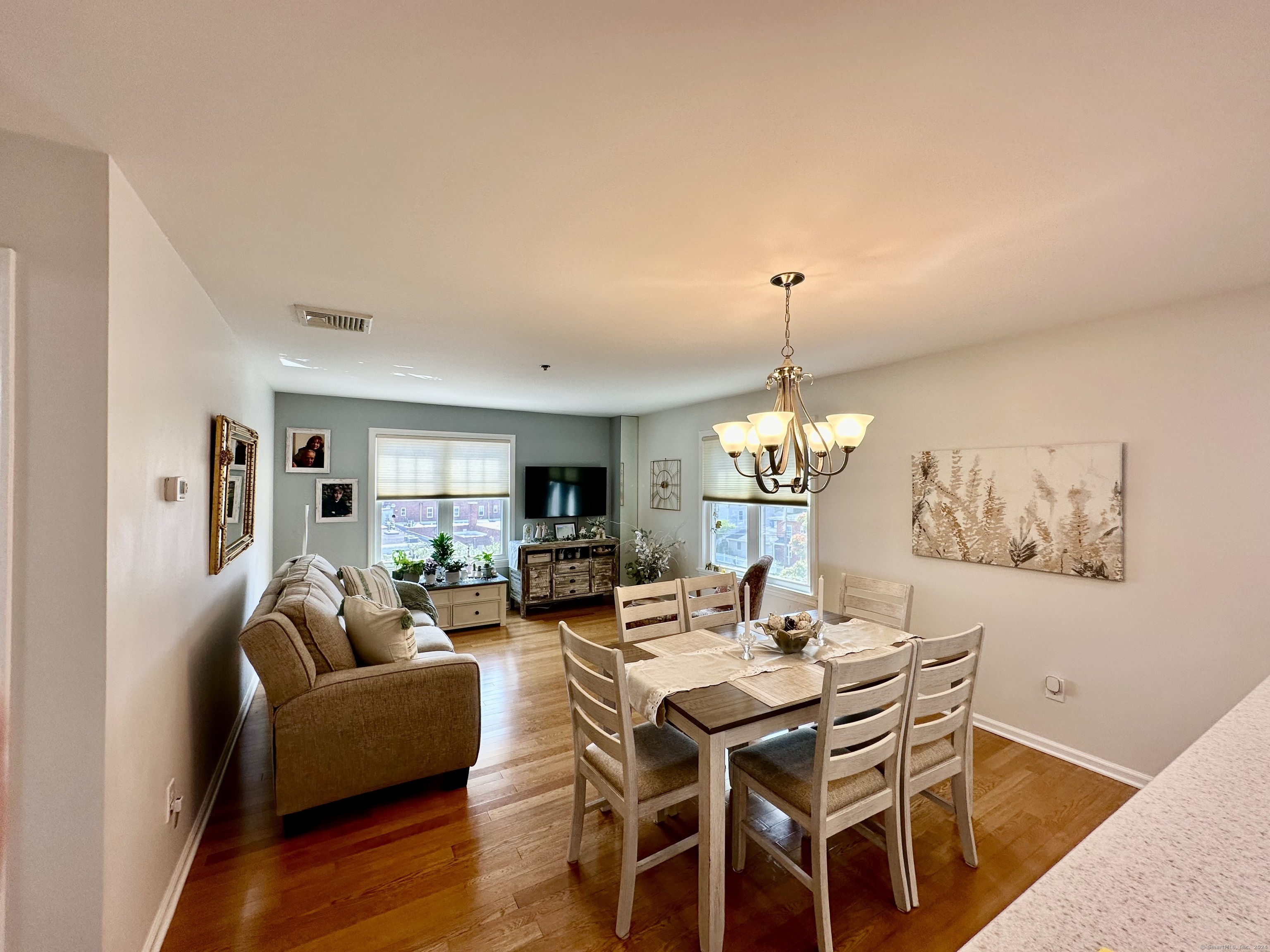 Property Photo:  49 Rose Street Apt 510  CT 06405 