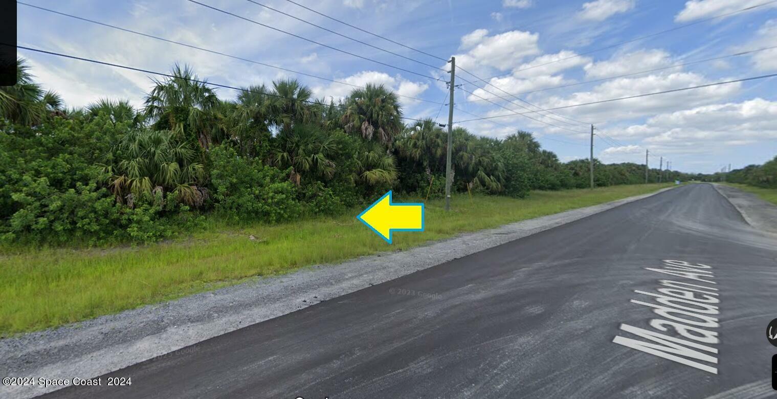 Property Photo:  1998 Madden Avenue SW  FL 32908 