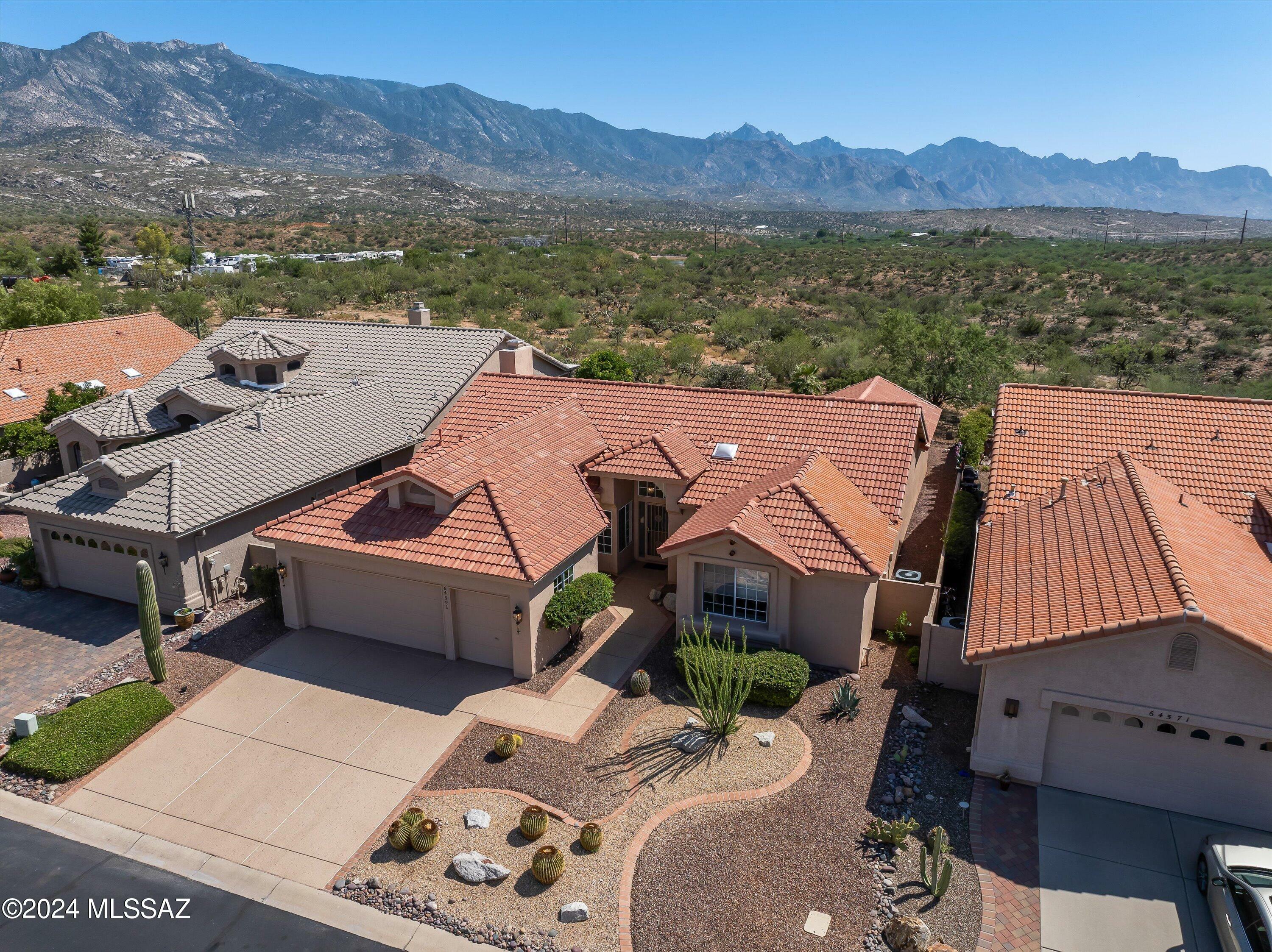 Property Photo:  64591 E Canyon Shadows Lane  AZ 85739 