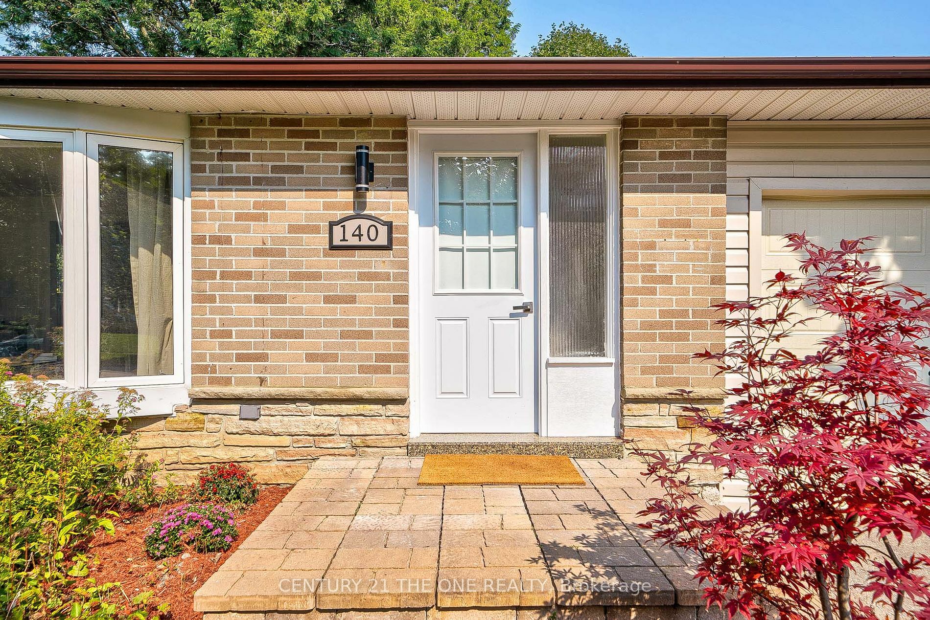 Property Photo:  140 Orchard Heights Blvd  ON L4G 3A2 