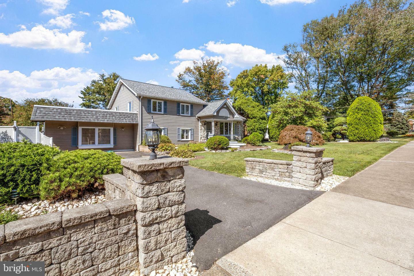 Property Photo:  397 E Magnolia Drive  PA 19067 