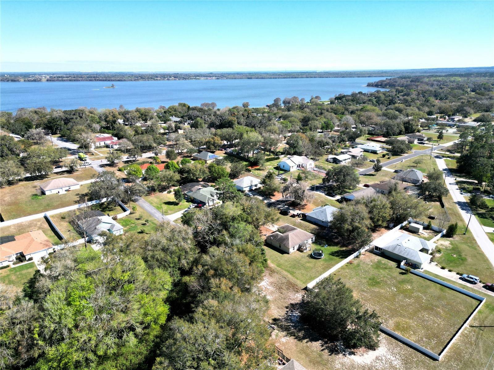 Property Photo:  212 W Central Avenue  FL 34737 