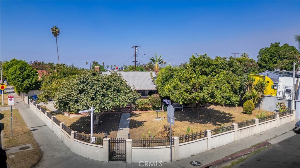 Property Photo:  14345 Chase Street  CA 91402 