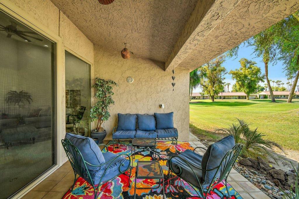 Property Photo:  79414 Montego Bay Court 26  CA 92203 