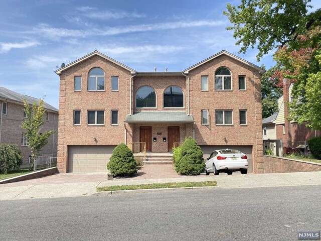 Property Photo:  433 8th Street A  NJ 07650 
