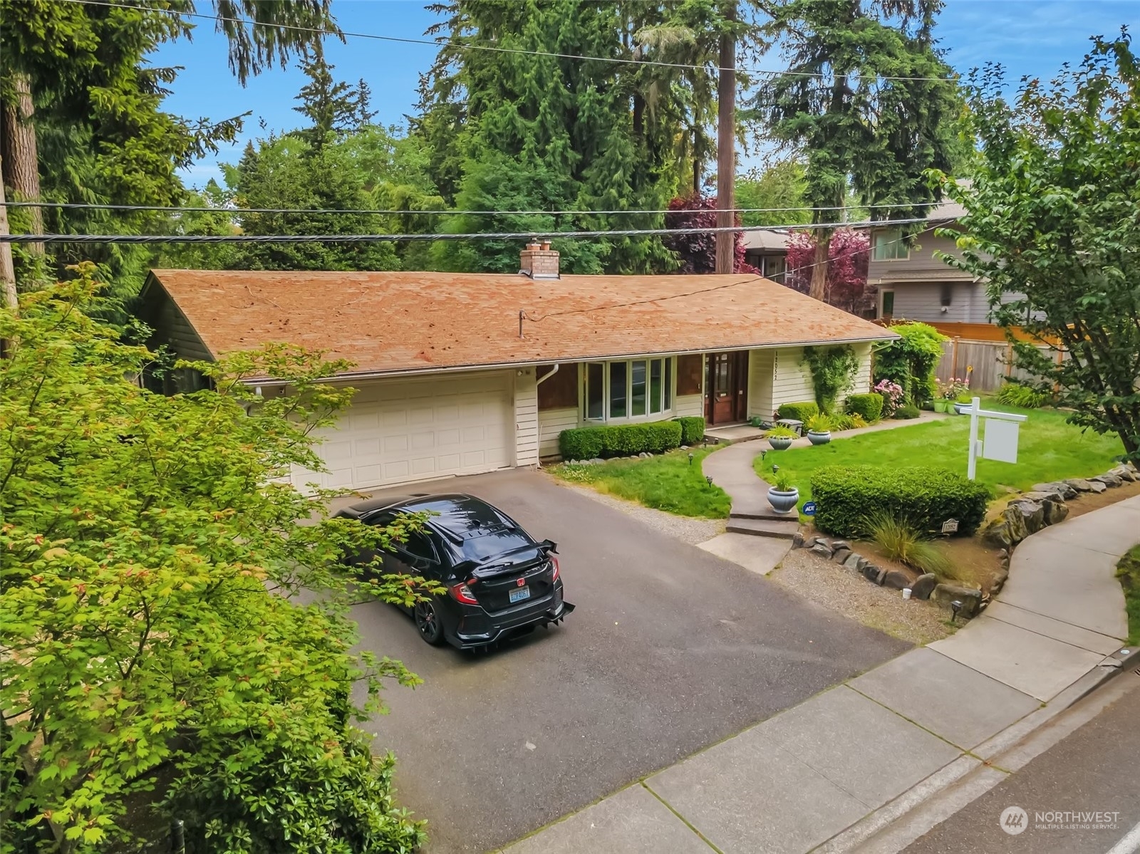 Property Photo:  12052 NE 100th Street  WA 98033 