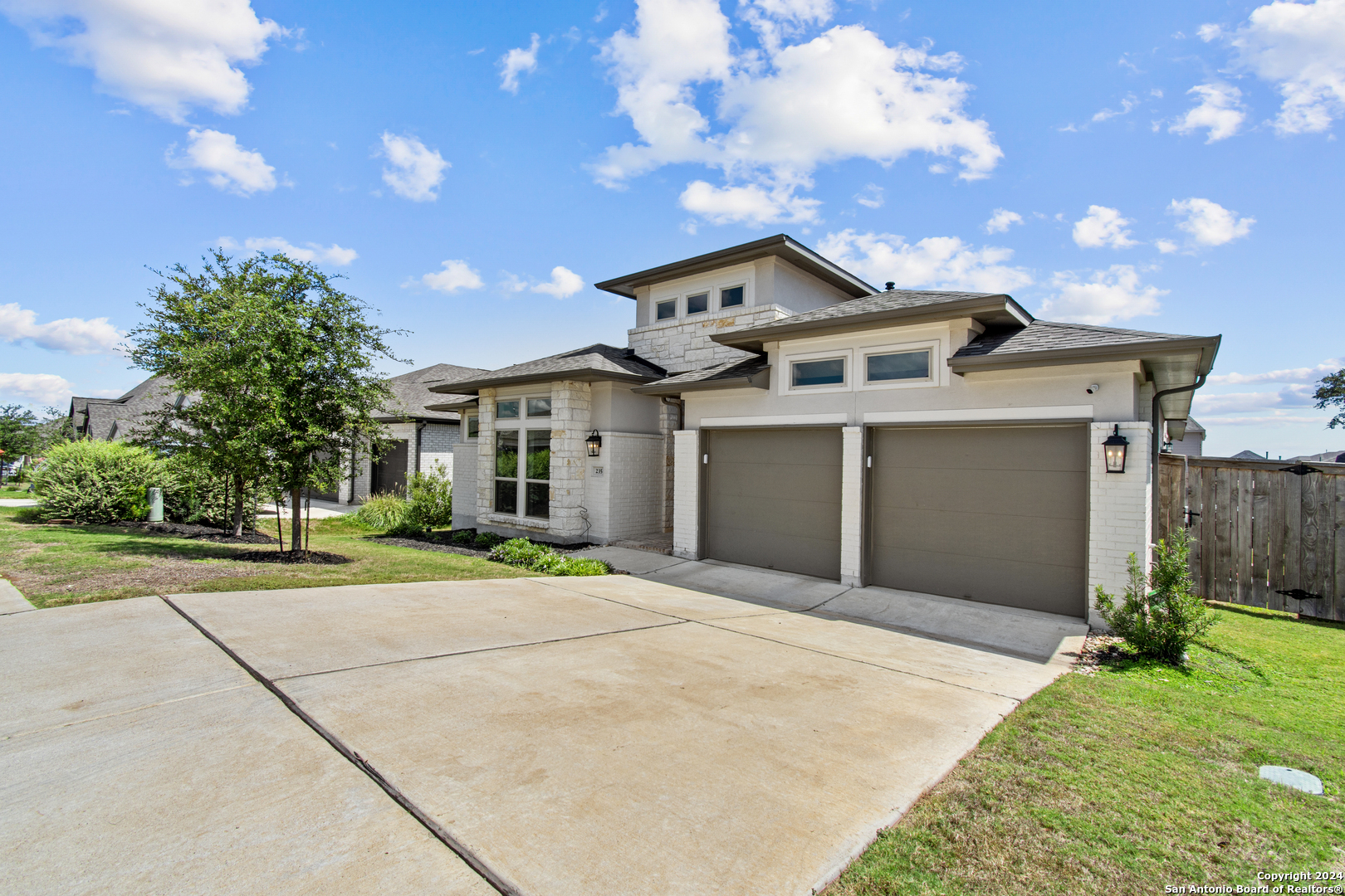 Property Photo:  235 Trailing Lantana  TX 78666 