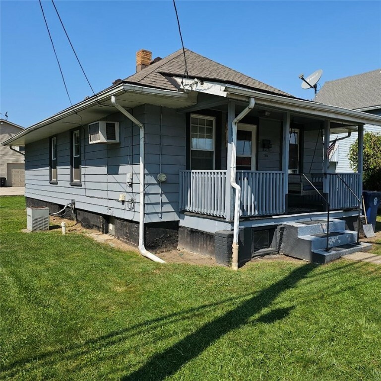 Property Photo:  1106 Bechtel Street  PA 15061 