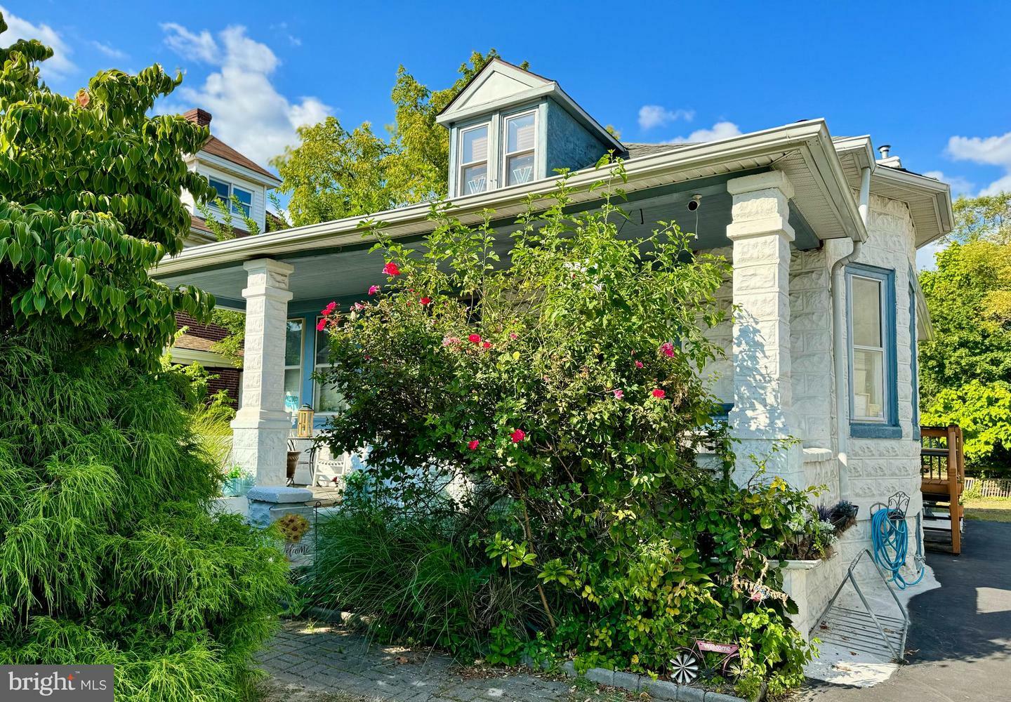 Property Photo:  25 E Germantown Pike E  PA 19462 