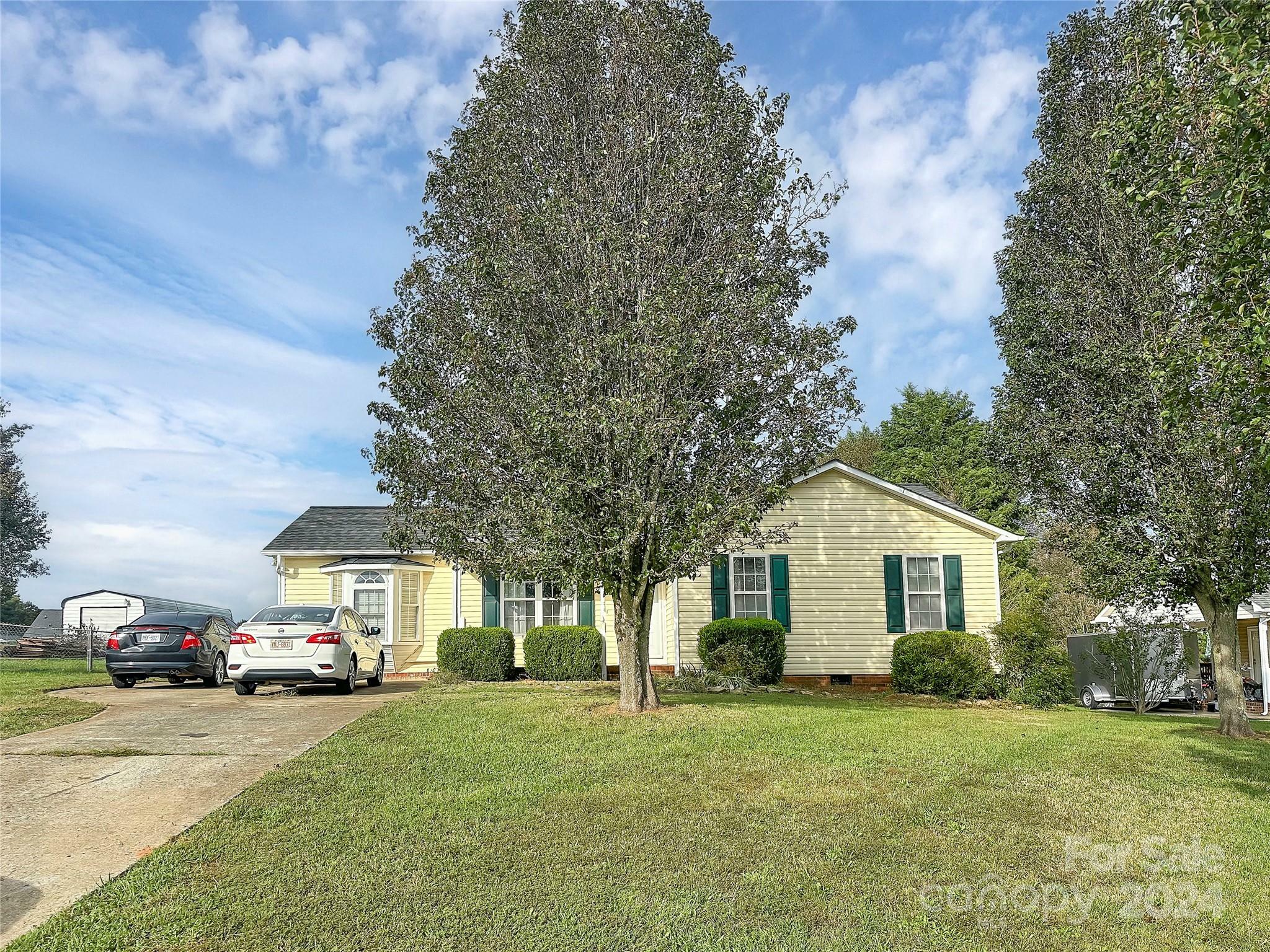 Property Photo:  330 Crocker Road  NC 28086 