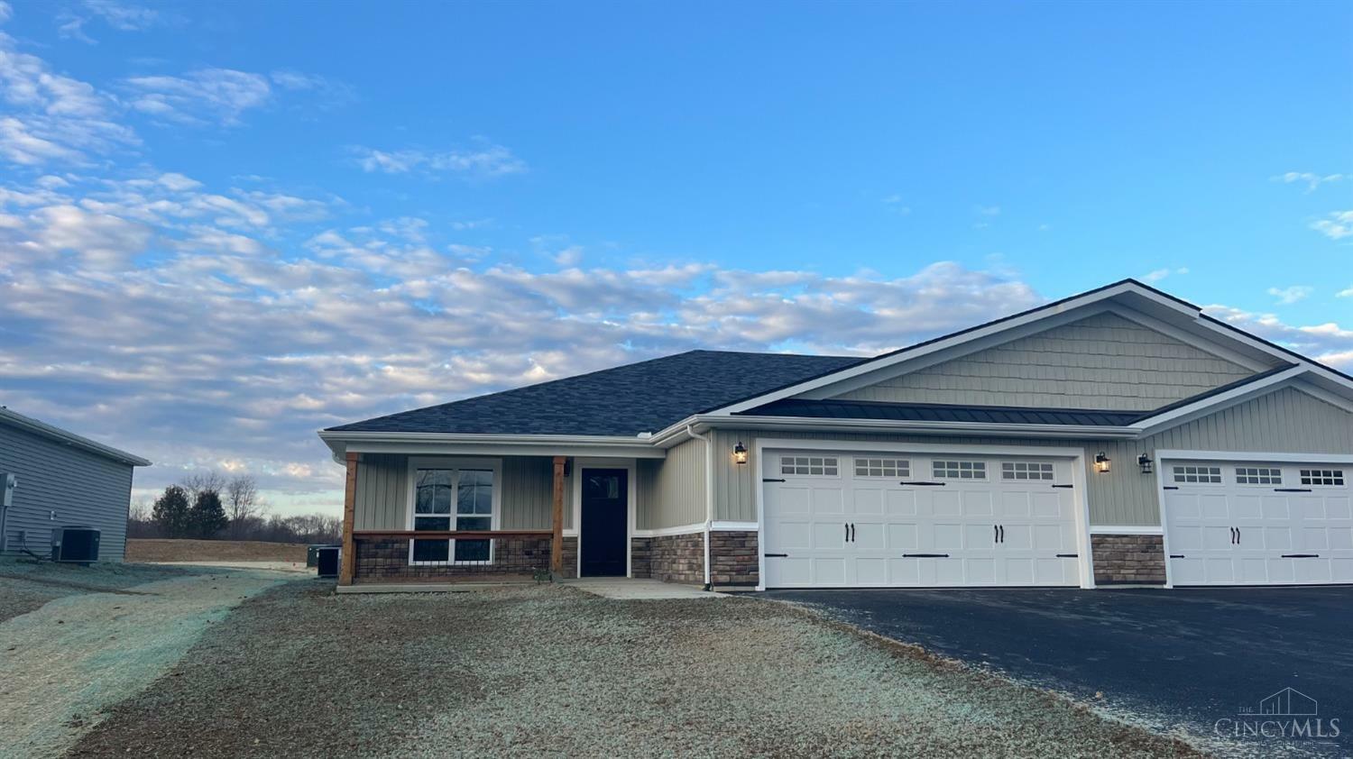 Property Photo:  7619 Pea Ridge Road  OH 45133 